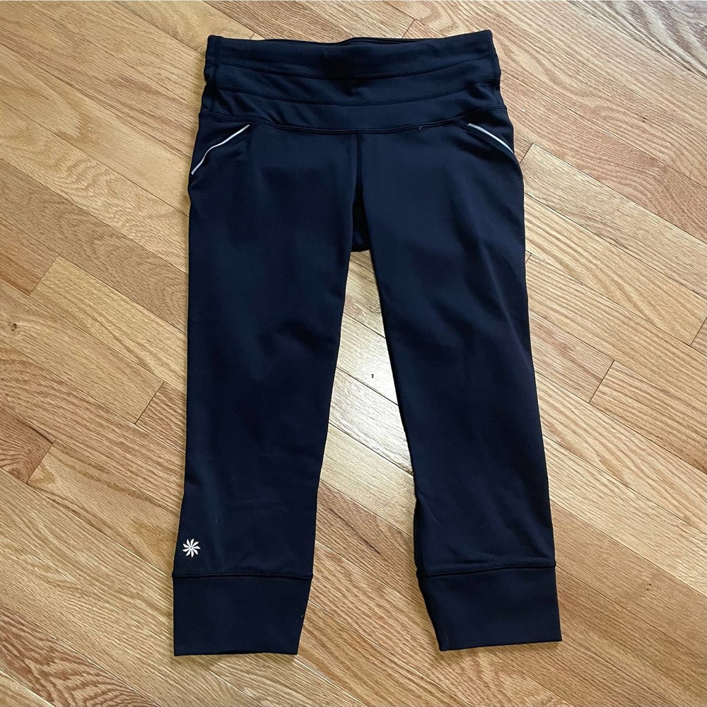 Athleta Relay Black Capri Leggings Pants XS Yoga Workout